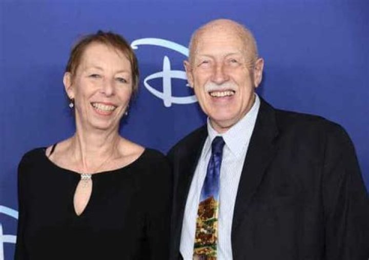 Unraveling the Mystery: What Happened to Dr. Pol&rsquo;s Wife?